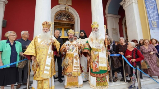 Πάνδημος ο εορτασμός των Αγίων Κωνσταντίνου και Ελένης στον  Πειραιά