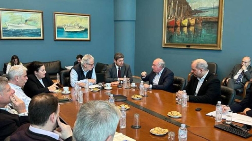 Σύσκεψη στο Υπουργείο Ναυτιλίας και Νησιωτικής Πολιτικής με τα Επιμελητήρια Κρήτης