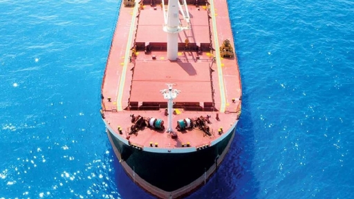 Πρόσω ολοταχώς τα bulk carriers τον Ιανουάριο