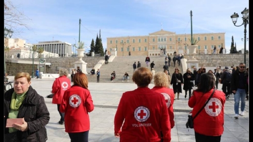 O Ελληνικός Ερυθρός Σταυρός τιμά την Παγκόσμια Ημέρα κατά του σχολικού εκφοβισμού  στην Πλατεία Συντάγματος